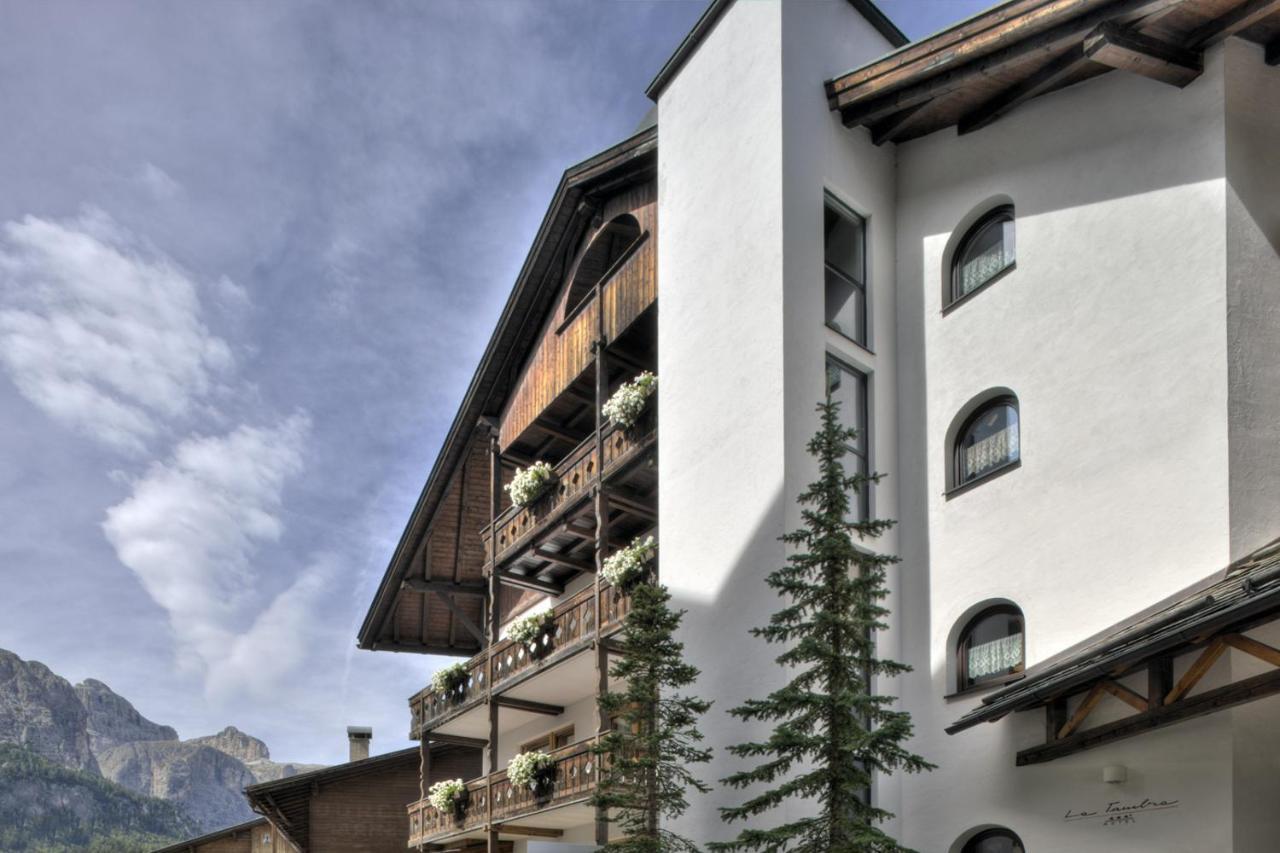 Hotel La Tambra Corvara In Badia Exterior foto